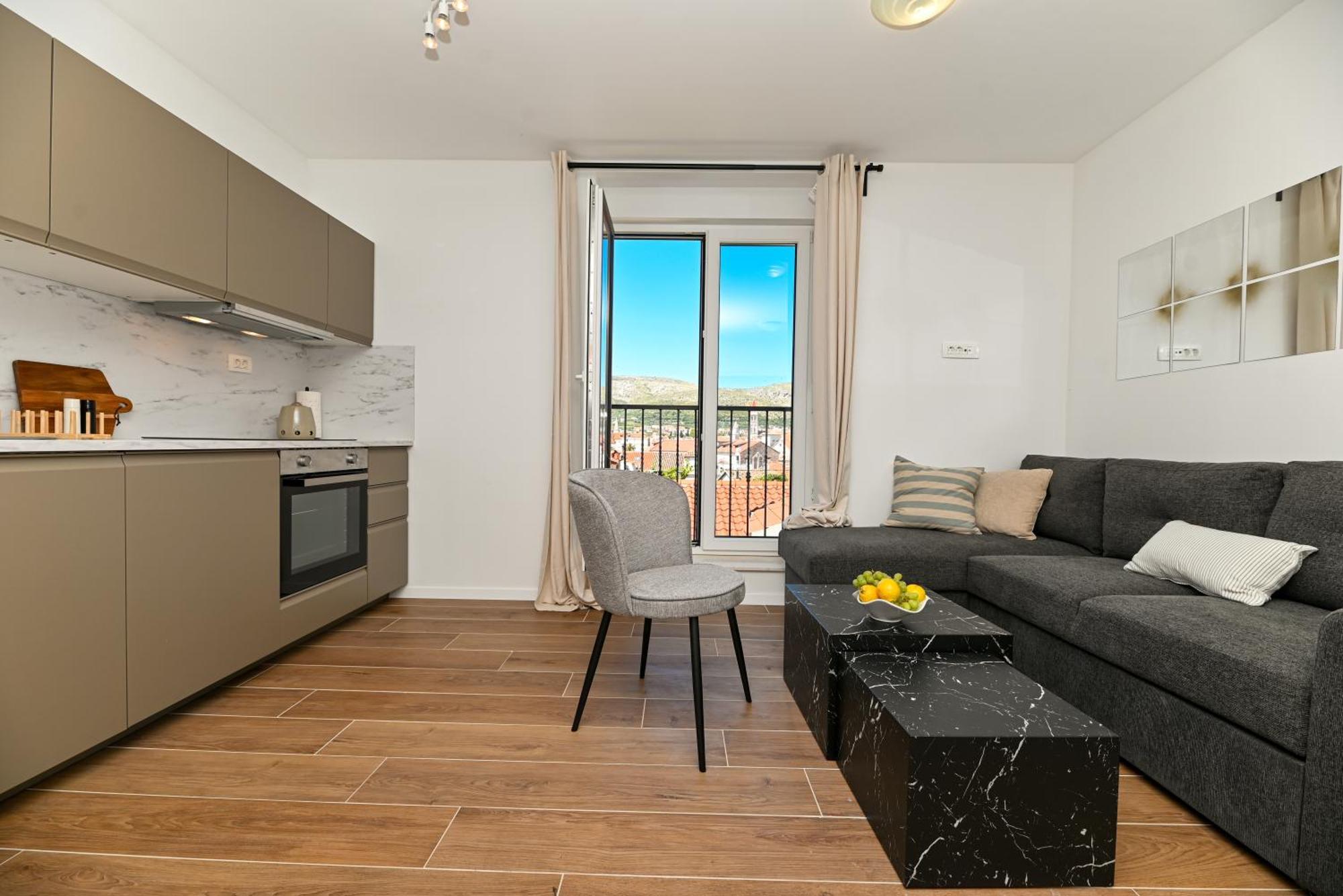 Downtown Apartments Maar Trogir Exterior foto